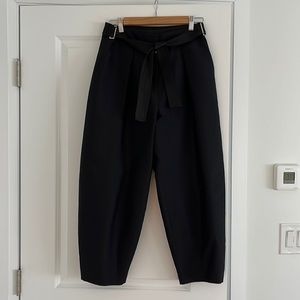 Elizabeth and James Silk Wool Black Trousers w. Belt Tie